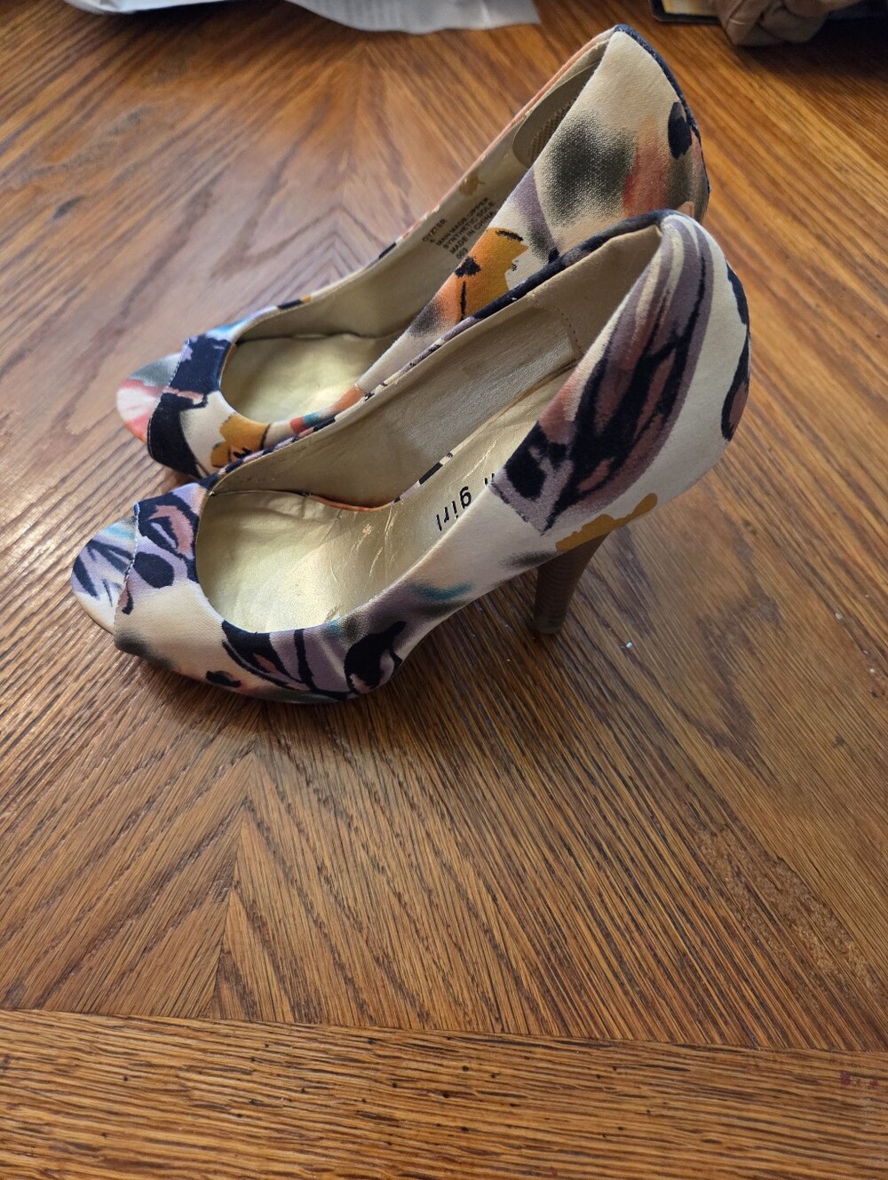 Madden Girl floral open-toe stiletto pumps Size 6